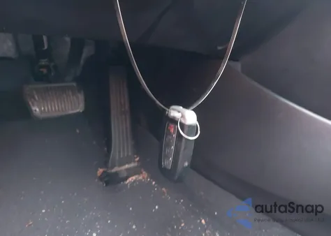 2011 Hyundai Elantra Limited from USA, damaged, VIN 5NPDH4AE1BH040945